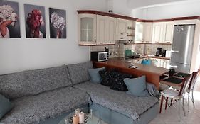 Elpida'S Cozy Home